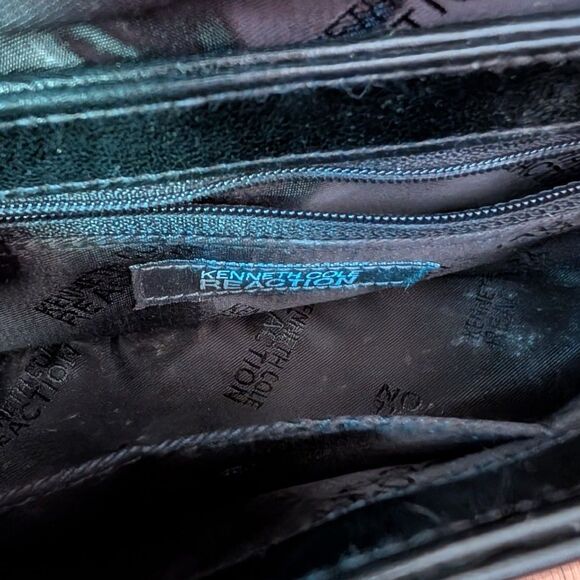 Kenneth Cole Cyber Y2K Black Leather Micro Purse - Picture 5 of 8